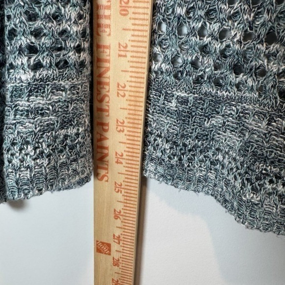 Dressbarn Dress barn Lightweight Poncho Knit Cottage Grandmacore Boho Large - Picture 5 of 6